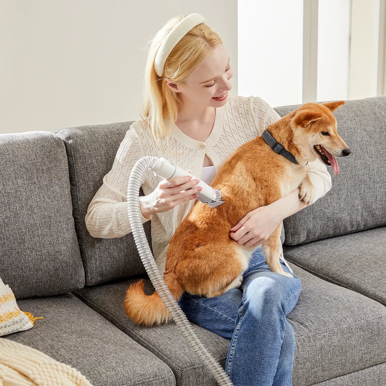 5-in-1 Dog Grooming Vacuum Kit with 4 Combs and 2.5L Capacity - Low Noise Pet Hair Trimmer and Grooming Brush for Shedding